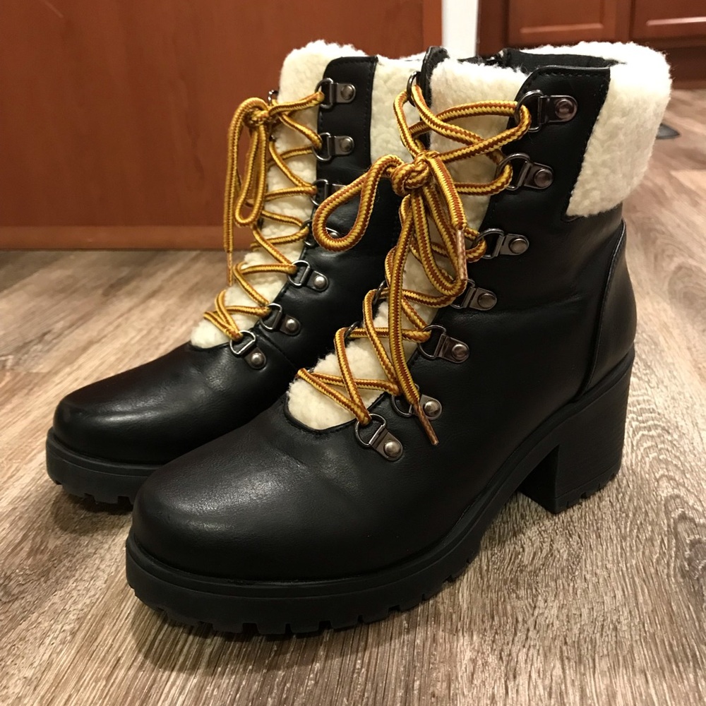 Catherine Malandrino Women's Ankle Boots - Excellent Condition